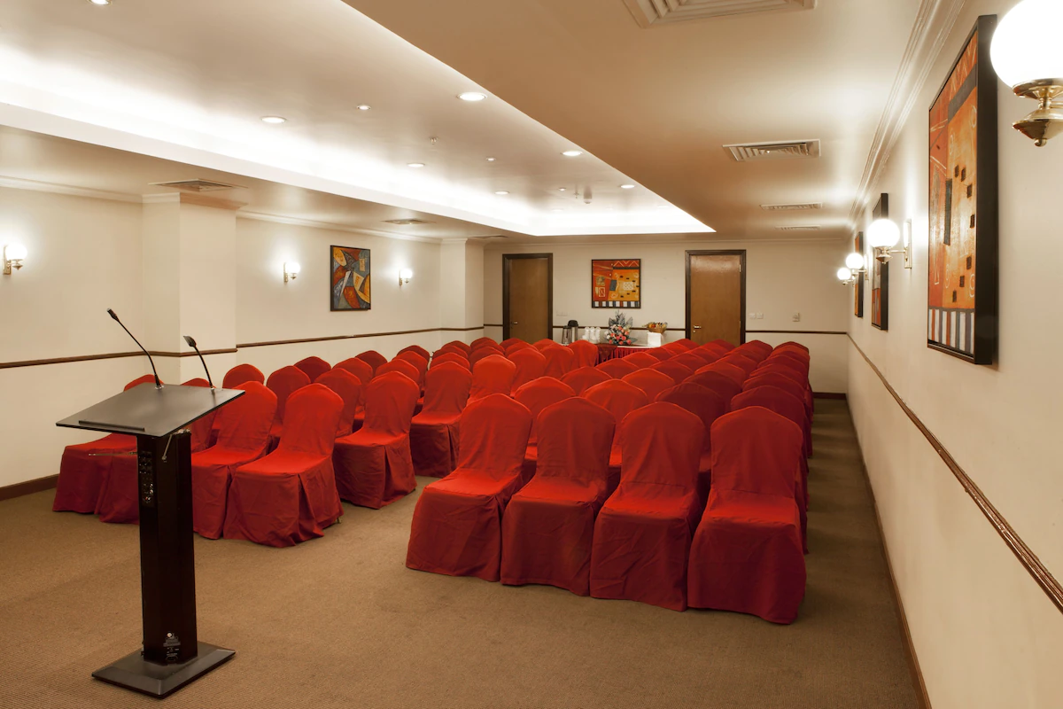 اتاق کنفرانس هتل لندمارک بانیاس دبی